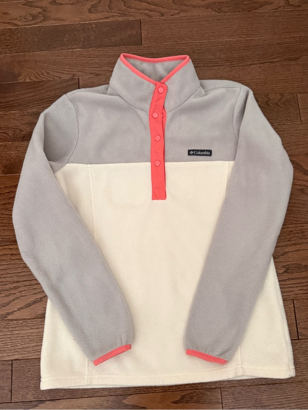 Columbia Two-Tone Fleece Pullover in Gray, Cream & Coral